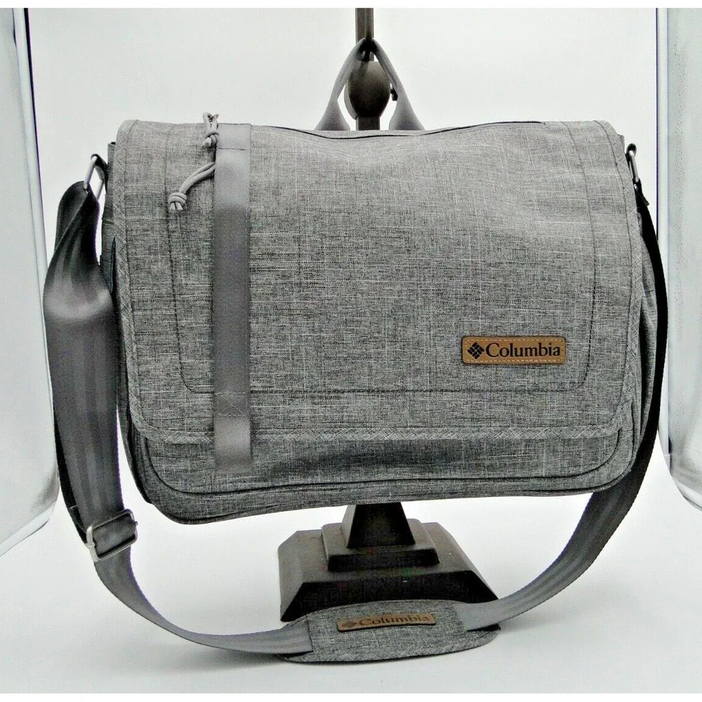 Columbia Diaper‎ Bag Vista Hills Grey w Thermal Bottle Pocket & Removeable Pad